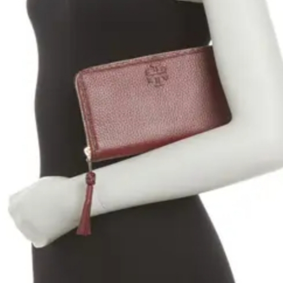 Tory Burch Taylor LG Zip Wallet Red - Picture 5 of 6